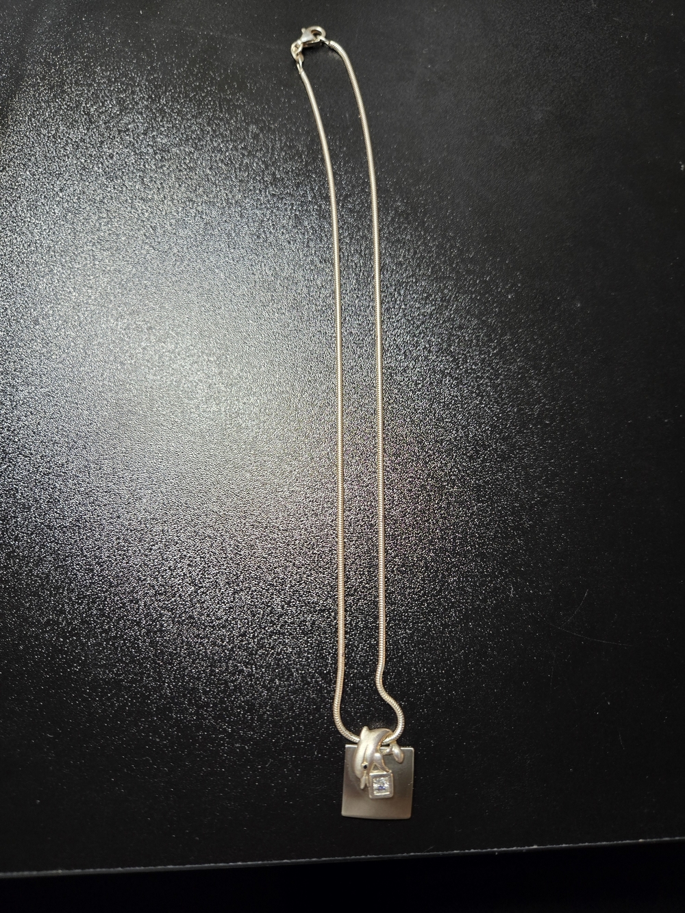 Elegant Silver Square Pendant Necklace with Clear Stone Accent